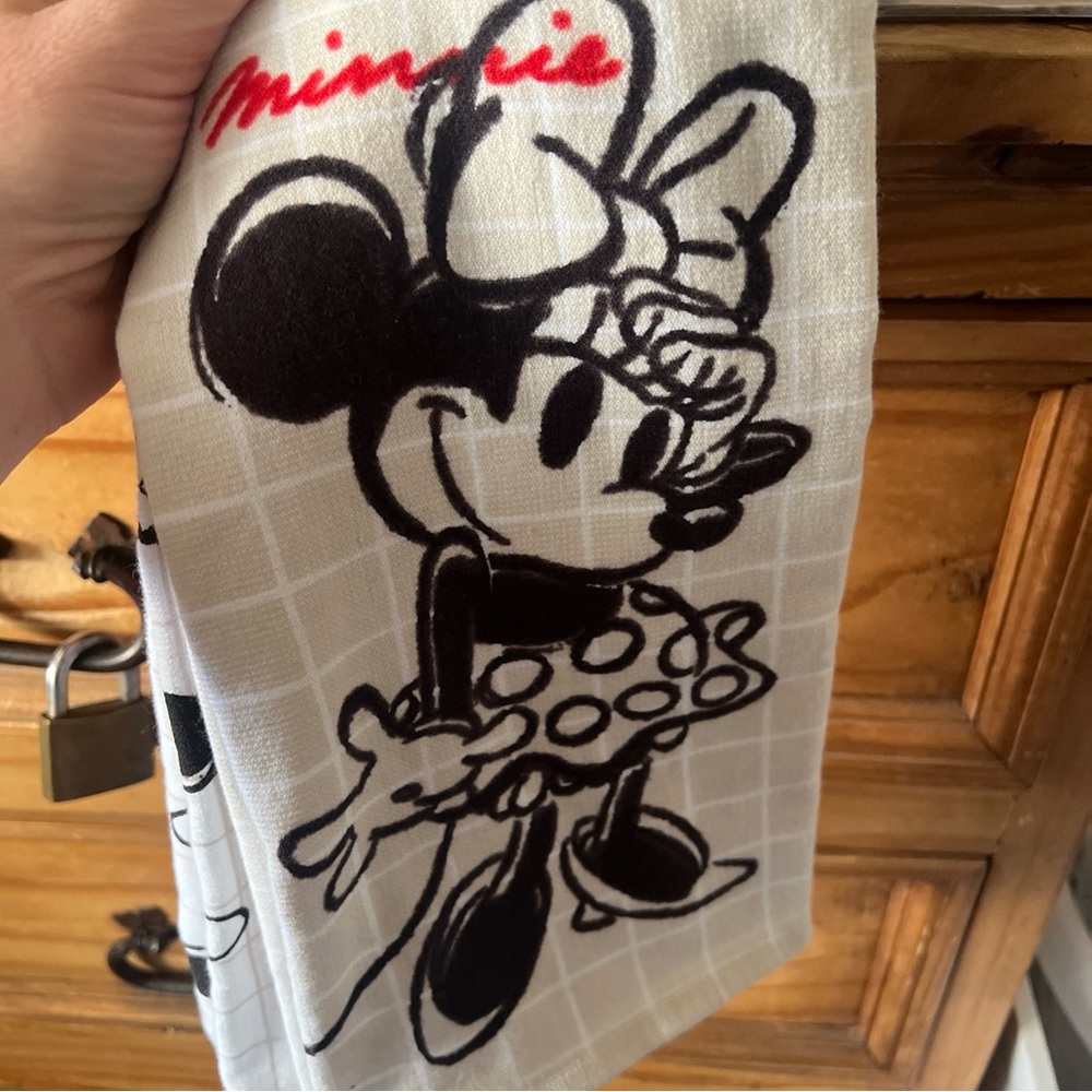 Disney Minnie Mouse Black and White Kitchen Towels